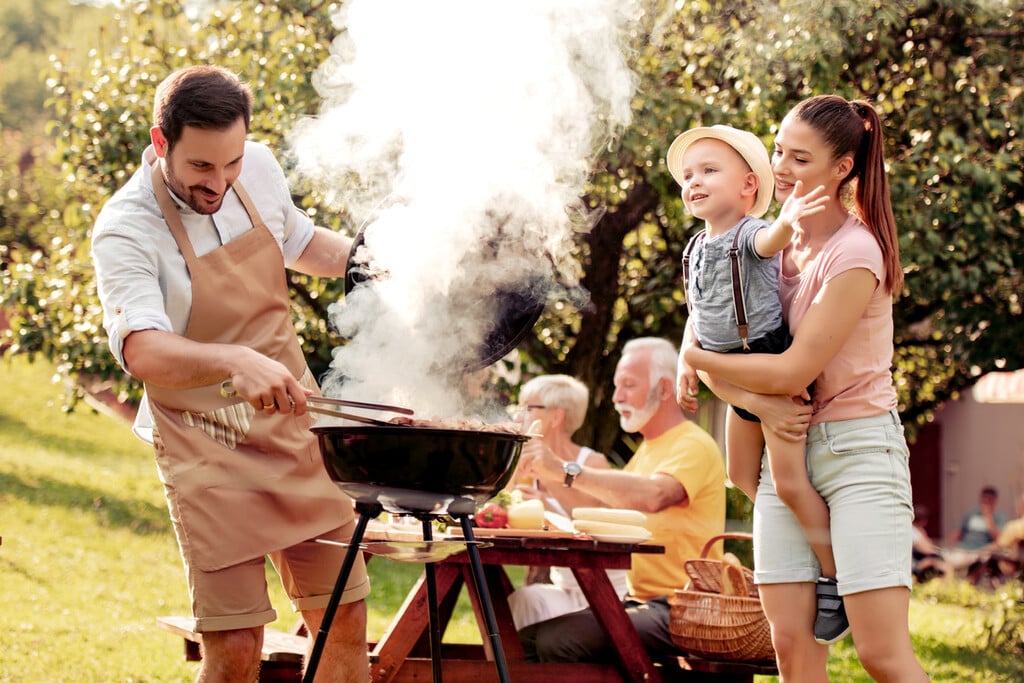 on-connait-age-parfait-pour-maitriser-art-barbecue on-connait-age-parfait-pour-maitriser-art-barbecue